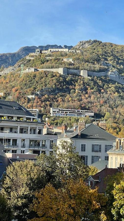 Cosy And Calm In Grenoble City Heart With Free And Large Parking Q-Park Chavant Luaran gambar