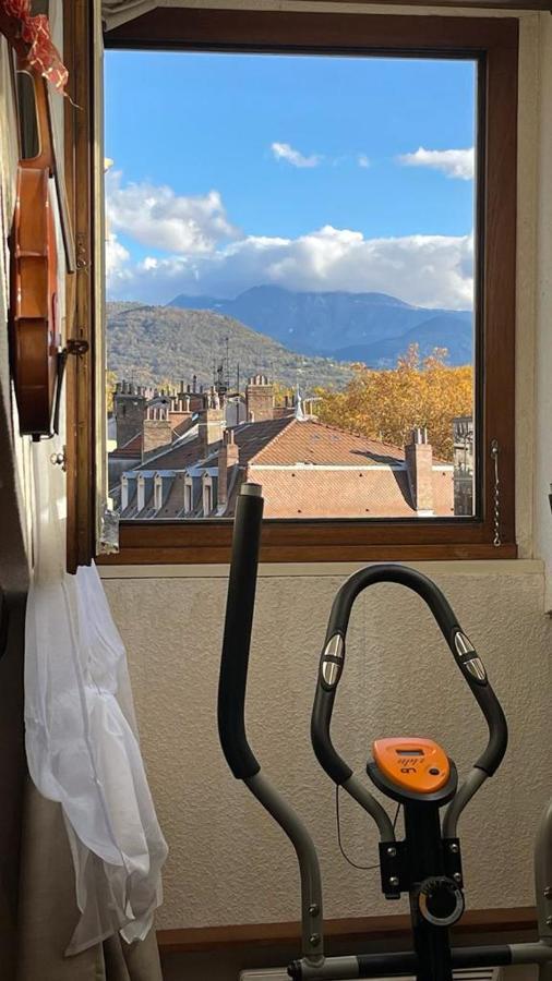 Cosy And Calm In Grenoble City Heart With Free And Large Parking Q-Park Chavant Luaran gambar